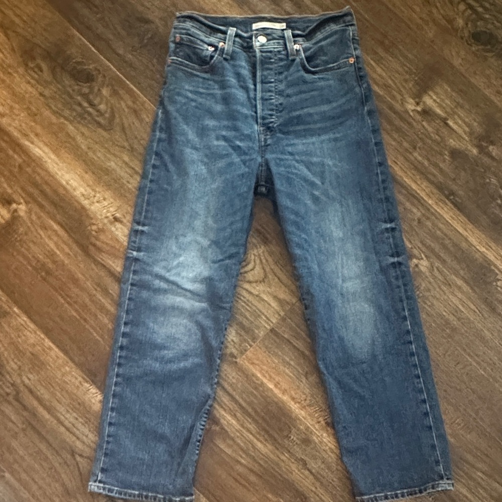 Women’s Levi Ribcage Straight Ankle Jeans